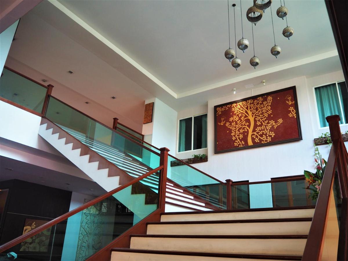 Mind Resort Паттайя Экстерьер фото